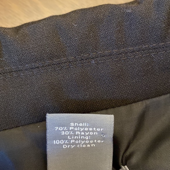 Ann Taylor Brown Tailored 3 Button Blazer Size 6 & Signature Fit Pants in size 4 - Picture 6 of 13